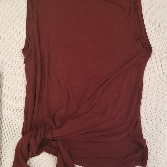 Fabletics bundle - Picture 3 of 5